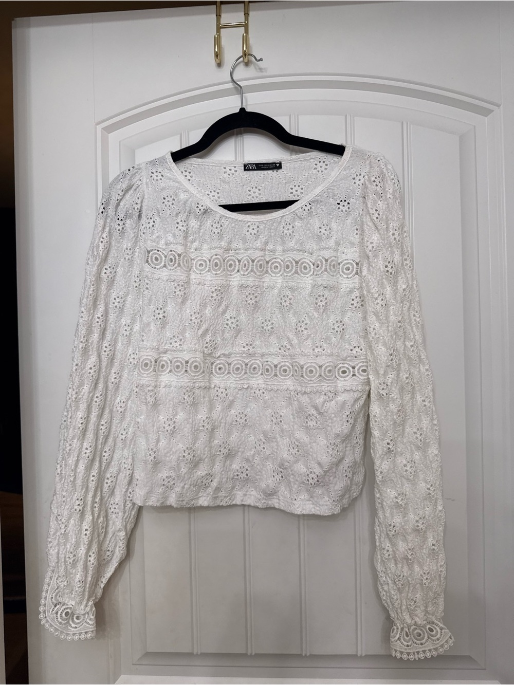 Zara White Eyelet Lace Peasant Blouse